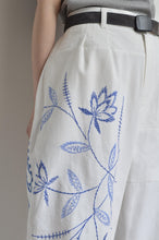 Load image into Gallery viewer, TABLE CLOTH WIDE TUCK PT 02/B