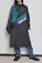 Load image into Gallery viewer, REMIX TRENCH COAT/NAV/01