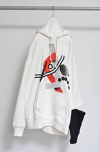 Load image into Gallery viewer, SLIT SLEEVE HOODIE (PRINT) / WHT/01_X