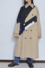 Load image into Gallery viewer, REMIX TRENCH COAT/BEG/02