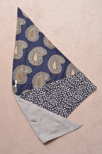 画像をギャラリービューアに読み込む, TRIANGLE SHAWL(WOOL)/GRAY-002