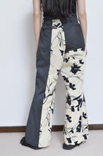 画像をギャラリービューアに読み込む, FLARED FLORAL PT 02 / ASS_B