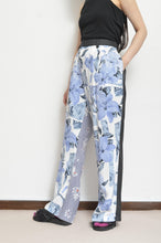 画像をギャラリービューアに読み込む, FLARED FLORAL PT 02 / ASS_A