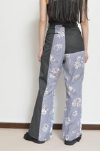 画像をギャラリービューアに読み込む, FLARED FLORAL PT 02 / ASS_A