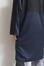 Load image into Gallery viewer, SWITCHING TEE OP_DARK*NAVY / B