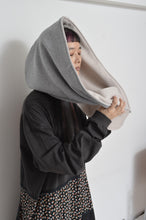Load image into Gallery viewer, MELTON HOOD SHAWL/BEG