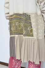 画像をギャラリービューアに読み込む, TIERED L/S T OP 01 / BEIGE_A