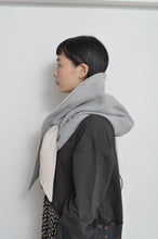 Load image into Gallery viewer, MELTON HOOD SHAWL/BEG