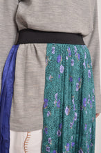 画像をギャラリービューアに読み込む, PLEATED SK_001