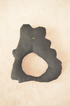 Load image into Gallery viewer, SCARF CUSHION FLAME/PICASSO