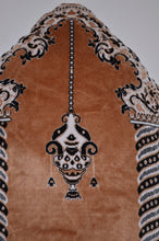 Load image into Gallery viewer, RUG CUSHION (M) / 003