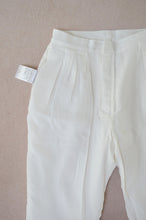 Load image into Gallery viewer, TABLE CLOTH TAREPERD PT/O WHT