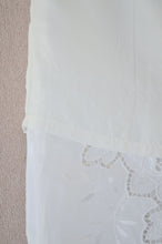 Load image into Gallery viewer, TABLE CLOTH TAREPERD PT/O WHT