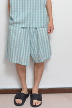 画像をギャラリービューアに読み込む, CHECK WIDE SHORTS_BLUE CHECK/02 size
