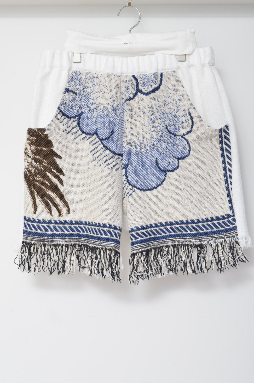 WHT FRINGE RUG SHORTS_02size