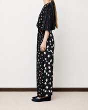 Load image into Gallery viewer, SHORT SLEEVE JUMP SUIT / FLORAL / 00 size_D
