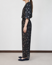 Load image into Gallery viewer, SHORT SLEEVE JUMP SUIT / FLORAL / 00 size_B
