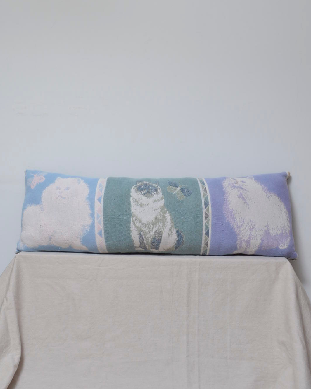 FABRIC – here/YEAH RIGHT!!