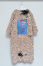 Load image into Gallery viewer, WAVY FUR COAT
