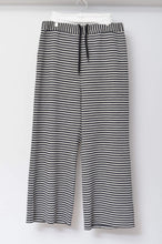 画像をギャラリービューアに読み込む, HORIZONTAL STRIPE WIDE FLARE PT/02 size
