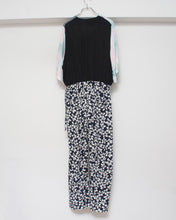 Load image into Gallery viewer, SHORT SLEEVE JUMP SUIT / FLORAL / 00 size_A
