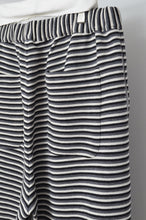 画像をギャラリービューアに読み込む, HORIZONTAL STRIPE WIDE FLARE PT/02 size
