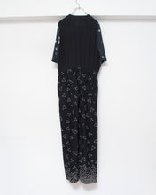Load image into Gallery viewer, SHORT SLEEVE JUMP SUIT / FLORAL / 00 size_B
