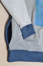 画像をギャラリービューアに読み込む, TWO-TONE HOODIE_BLUE/GREEN print/02 size
