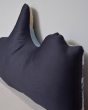 Load image into Gallery viewer, RUG CUSHION_ STATUE OF LIBERTY
