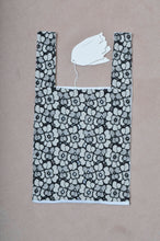 Load image into Gallery viewer, 01_FLOWER LACE CONVINI-BAG_TWO-TONE/WHT×ASS
