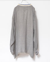 Load image into Gallery viewer, Tablecloth collar fringe shirt / linen herringbone_A
