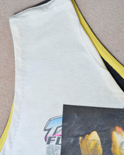 Load image into Gallery viewer, V NECK SLEEVELESS T / 毎日だ
