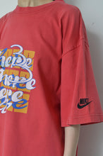 画像をギャラリービューアに読み込む, here 3rd Anniversary special T-SHIRTS&lt;NIKE RED&gt;
