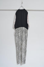 Load image into Gallery viewer, JUMPSUIT_FLORAL 02 / ASS_A
