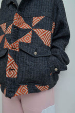 画像をギャラリービューアに読み込む, HERRINGBONE LINEN WOOL QUILTED WORK BLOUSON
