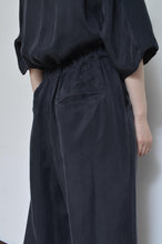 Load image into Gallery viewer, JUMPSUIT_T 01 / BLK_A
