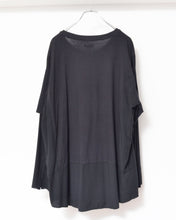 Load image into Gallery viewer, Fake layered T-shirt / BLACK_B
