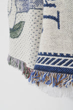 Load image into Gallery viewer, WHT FRINGE RUG SHORTS_01size
