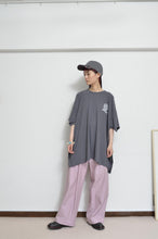 Load image into Gallery viewer, WIDE TEE (SLIT SLEEVE)_C
