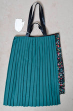 画像をギャラリービューアに読み込む, PLEATED BAG/LARGE_C
