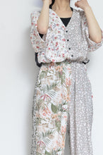 Load image into Gallery viewer, JUMPSUIT_FLORAL 02 / ASS_A
