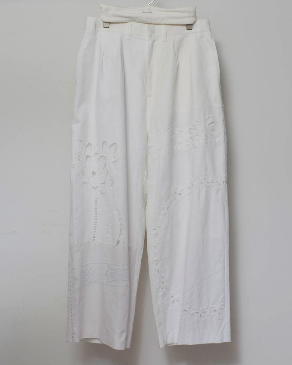 BOTTOMS – here/YEAH RIGHT!!