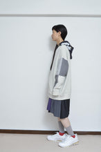 画像をギャラリービューアに読み込む, PATCH HOODIE/L GRY/WALKIN_01
