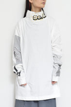 画像をギャラリービューアに読み込む, PATCH HI NECK T 02_OFF WHITE / SLACK
