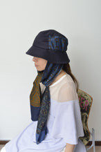 Load image into Gallery viewer, SCARF DROOPY BUCKET HAT_NAV_04
