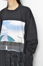 Load image into Gallery viewer, PLEATS OP_PRINT L/ST (02_BLK/PARASOL)
