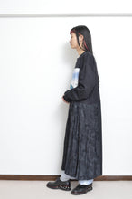 Load image into Gallery viewer, PLEATS OP_PRINT L/ST (02_BLK/PARASOL)
