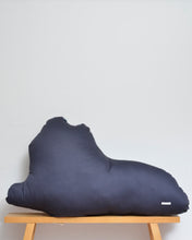 Load image into Gallery viewer, RUG CUSHION_Shih Tzu
