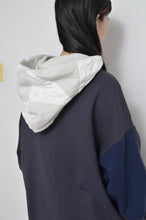 Load image into Gallery viewer, QUILT HOODIE/CHA_02
