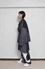 Load image into Gallery viewer, SLACKS UNE UNE TRENCH COAT/SHORT_02

